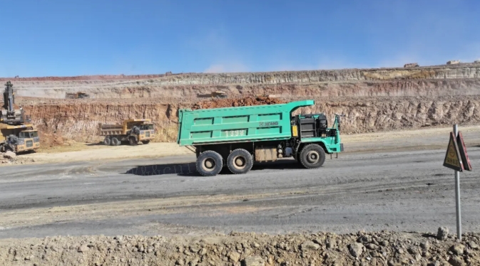 低耗满勤！徐工矿山机械闪耀西北矿区