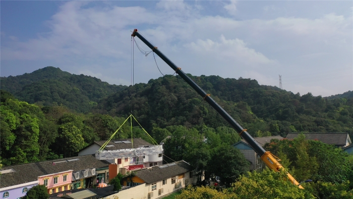 46米跨距吊3天！徐工G2代四桥130吨“闯入”影视圈！